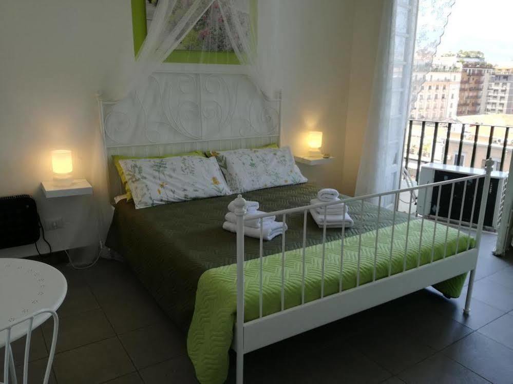 La Terrazza Su Palermo Bed & Breakfast Bagian luar foto